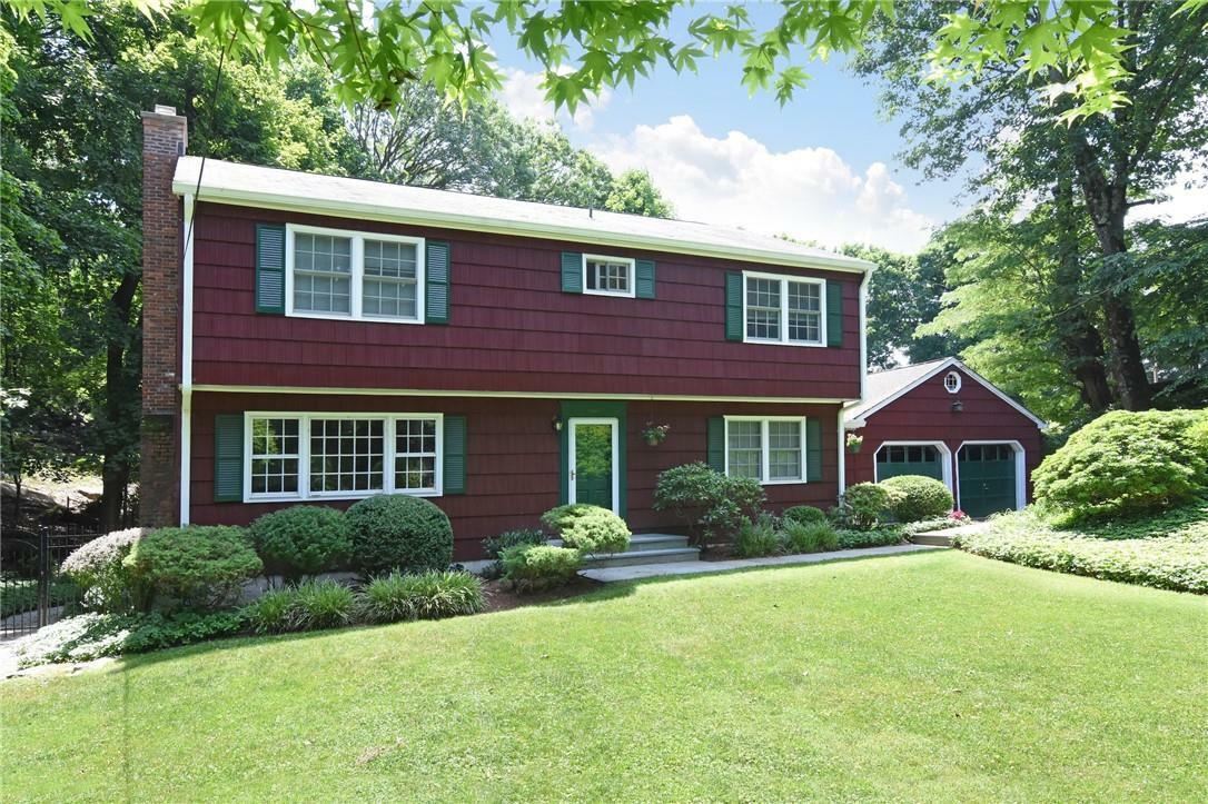 Property Photo:  6 Barbara Lane  NY 10533 