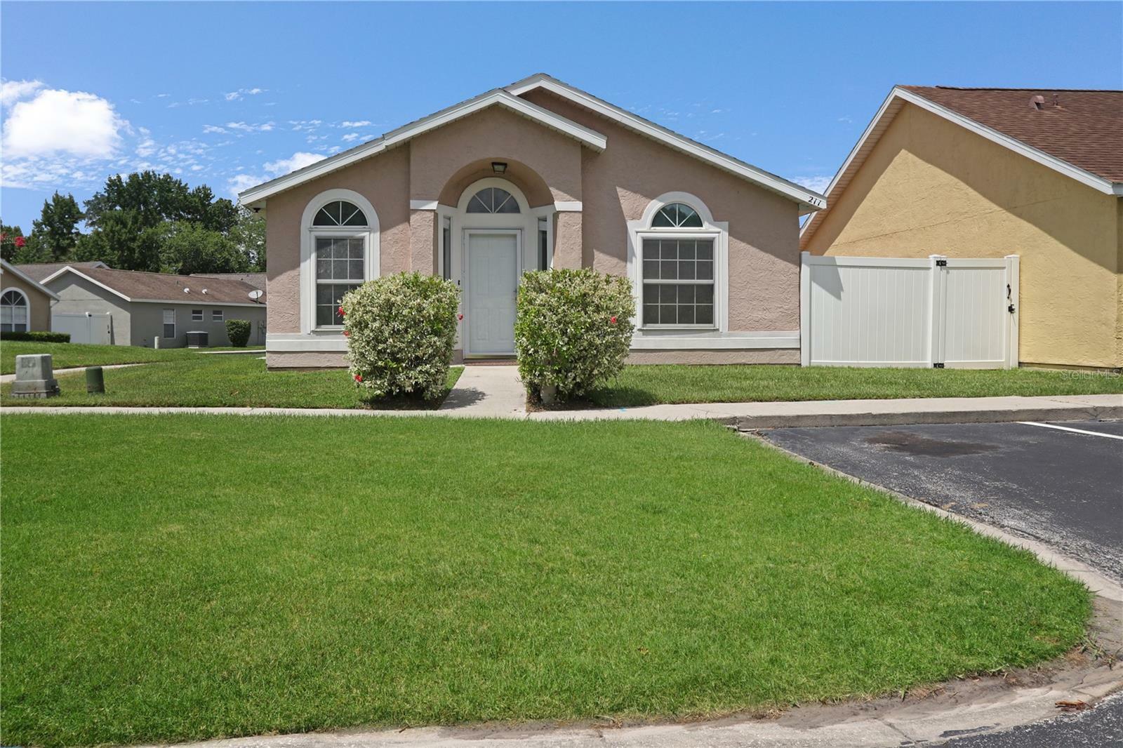 Property Photo:  211 Panorama Drive  FL 32708 