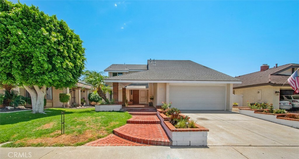 Property Photo:  24576 Creekview Drive  CA 92653 