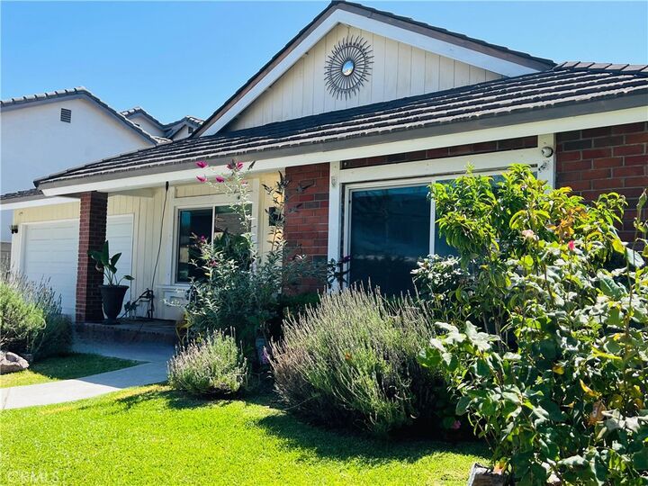 Property Photo:  16703 Cobblestone Court  CA 90703 