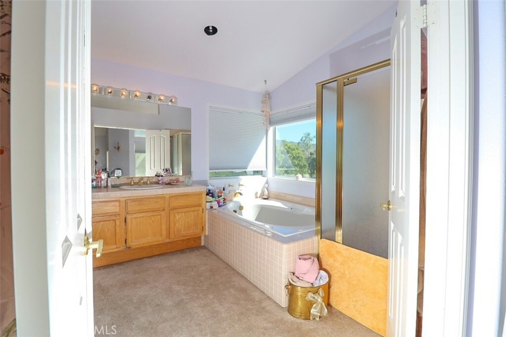 Property Photo:  14422 Grandifloras Road  CA 91387 