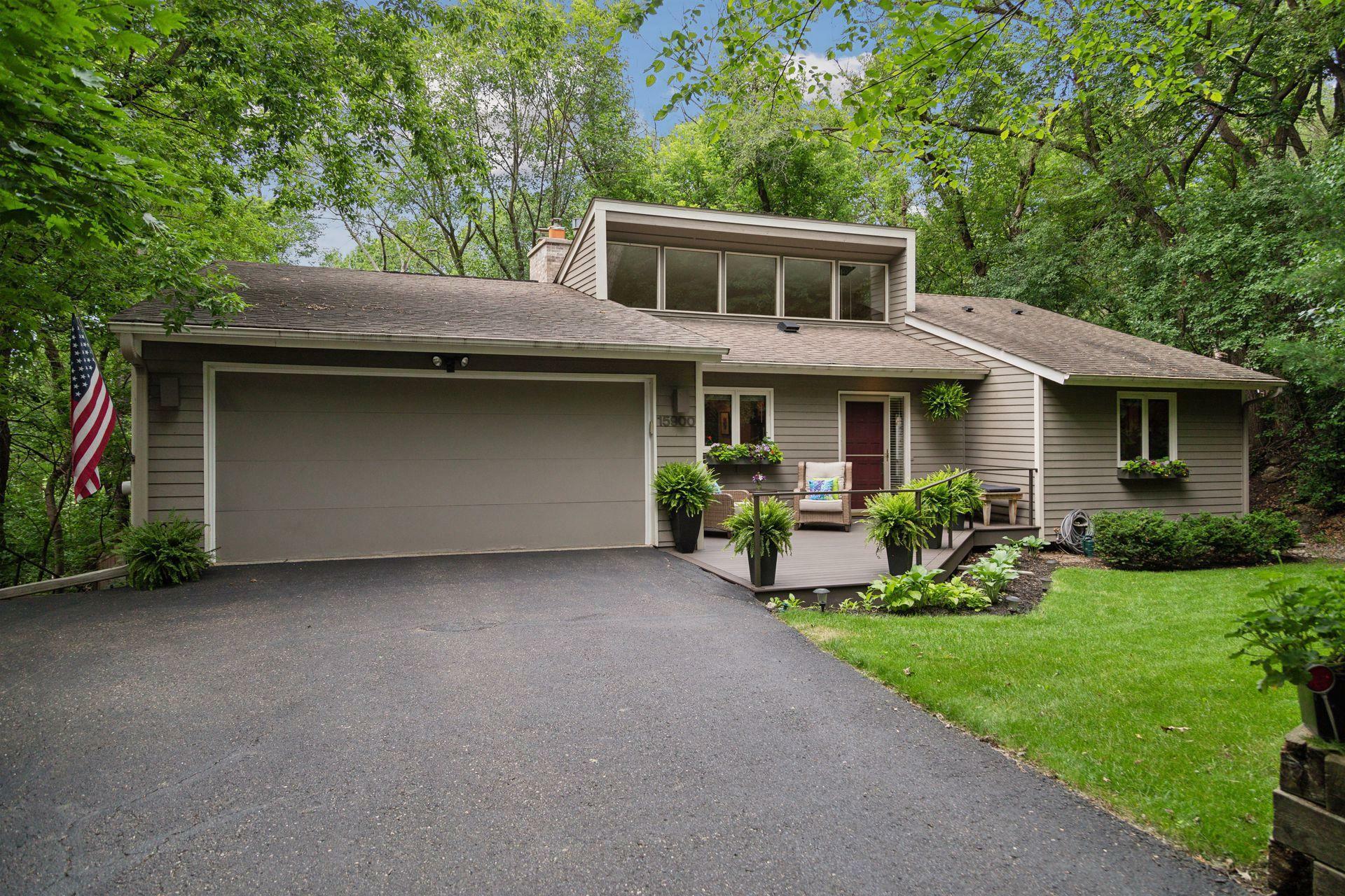 15900 Highwood Drive  Minnetonka MN 55345 photo