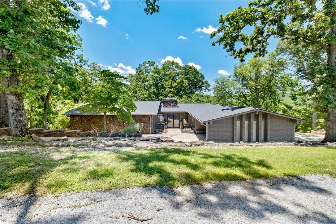 Property Photo:  9605 Summers Road  AR 72756 