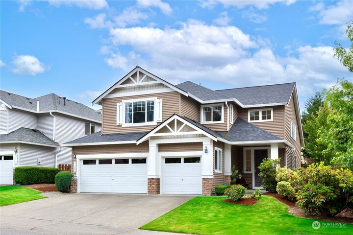 Property Photo: 27427 Maple Ridge Way SE WA 98038