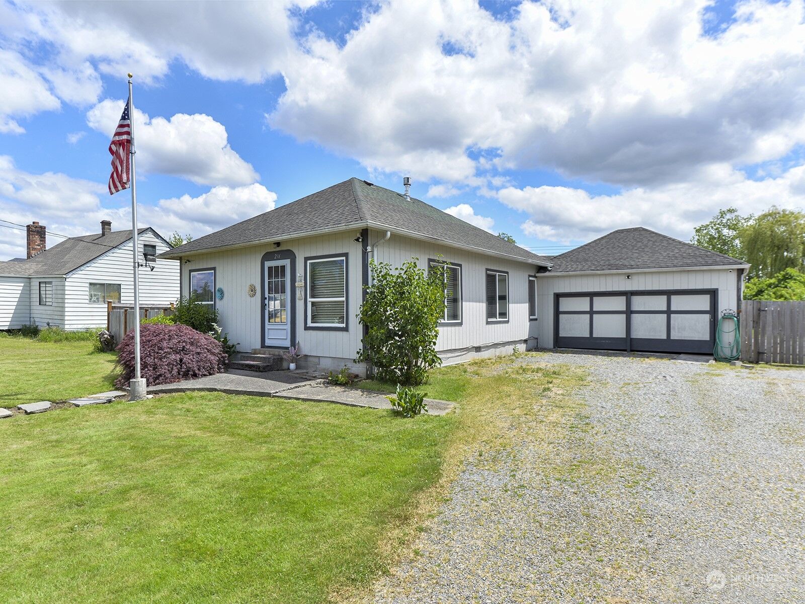 Property Photo:  216 Seattle Boulevard S  WA 98001 