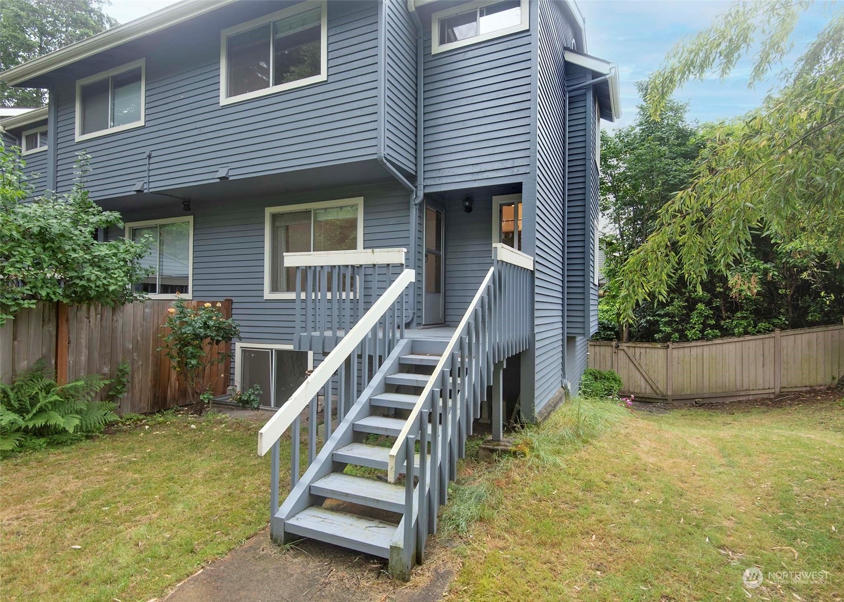 Property Photo:  14367 30th Avenue NE 11  WA 98125 