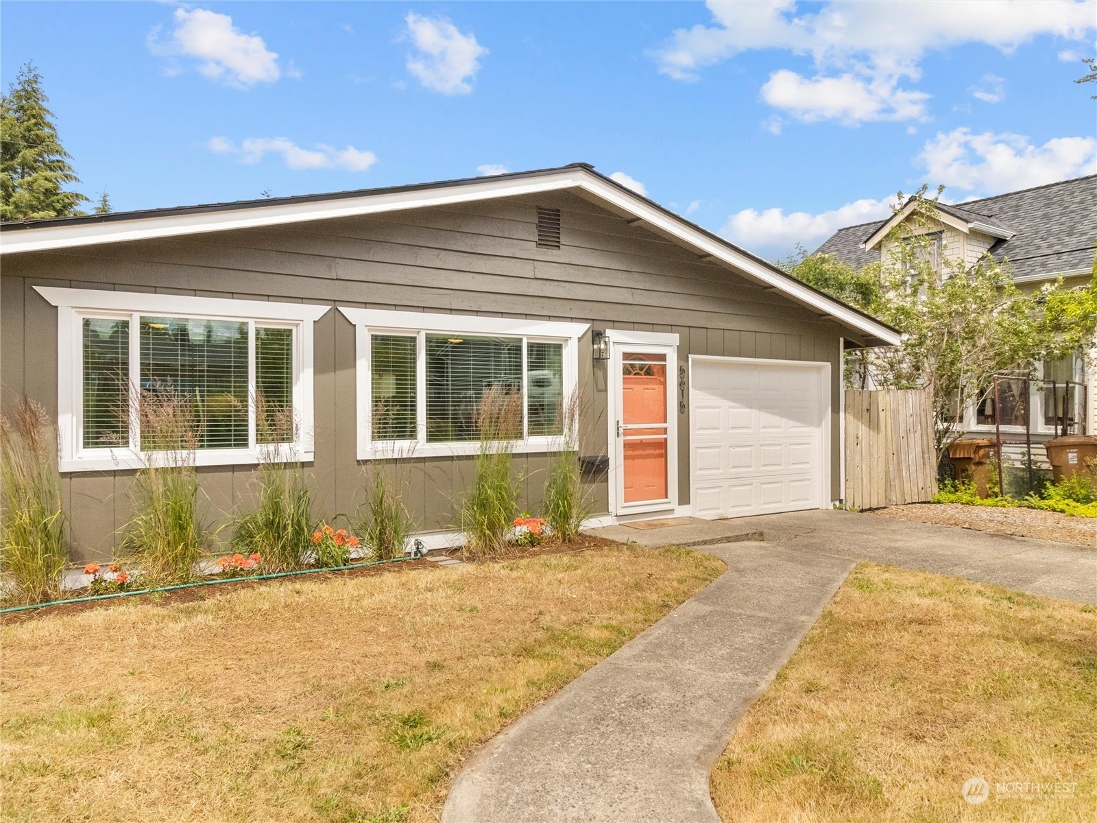 Property Photo:  5615 N 47th Street  WA 98407 