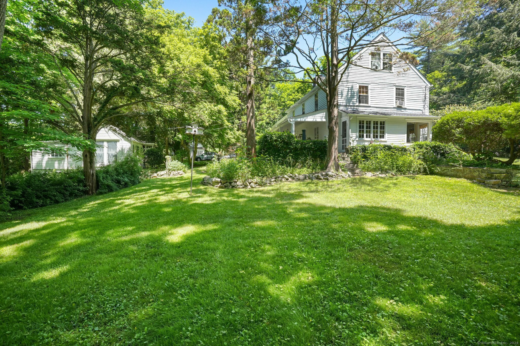 Property Photo:  78 Webbs Hill Road  CT 06903 