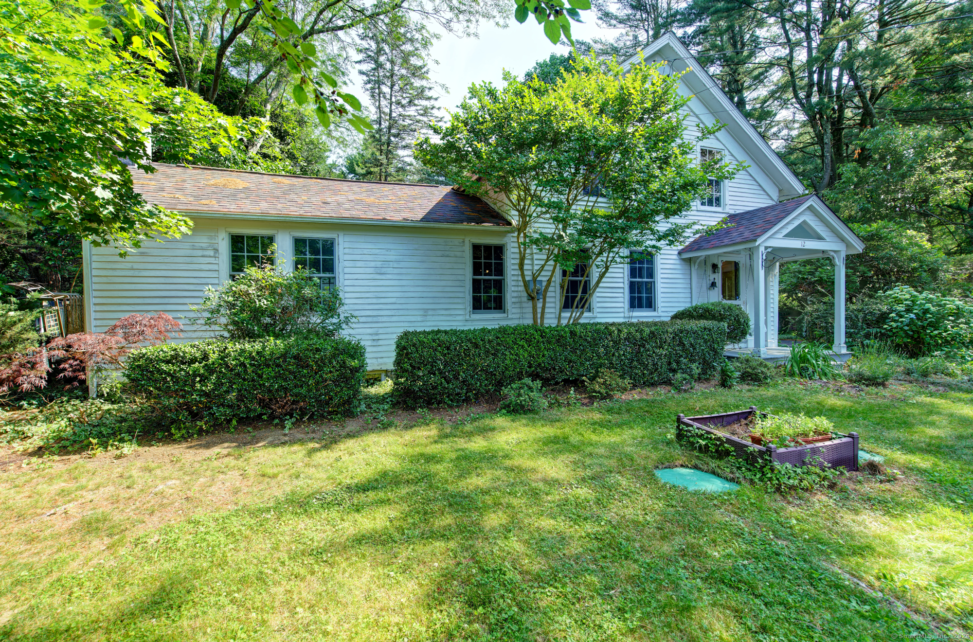 Property Photo:  12 Meadow Drive  CT 06335 