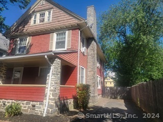 Property Photo:  590 Beechwood Avenue  CT 06604 