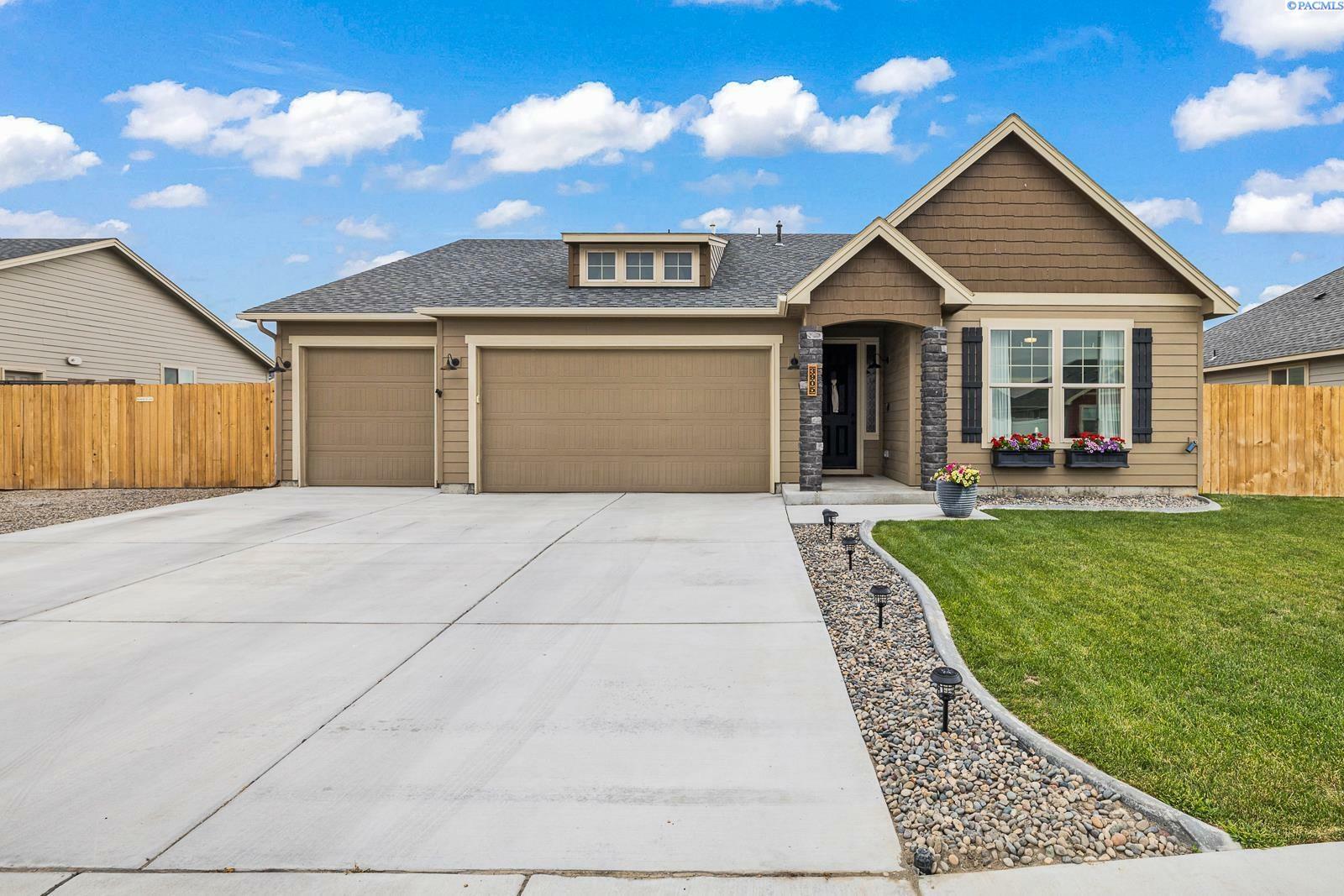 3905 Des Moines Lane  Pasco WA 99301 photo