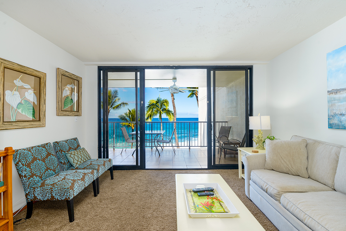 Property Photo:  75-6106 Alii Dr 305  HI 96740 