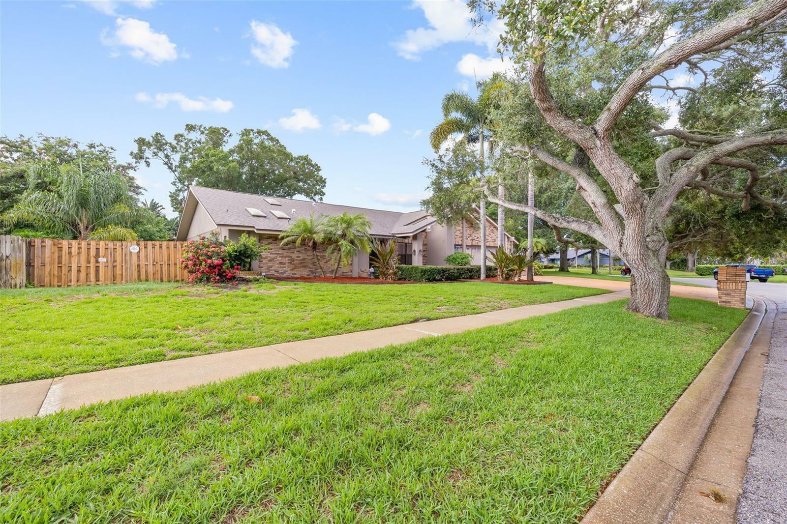 Property Photo:  2687 Beaumont Court  FL 33761 