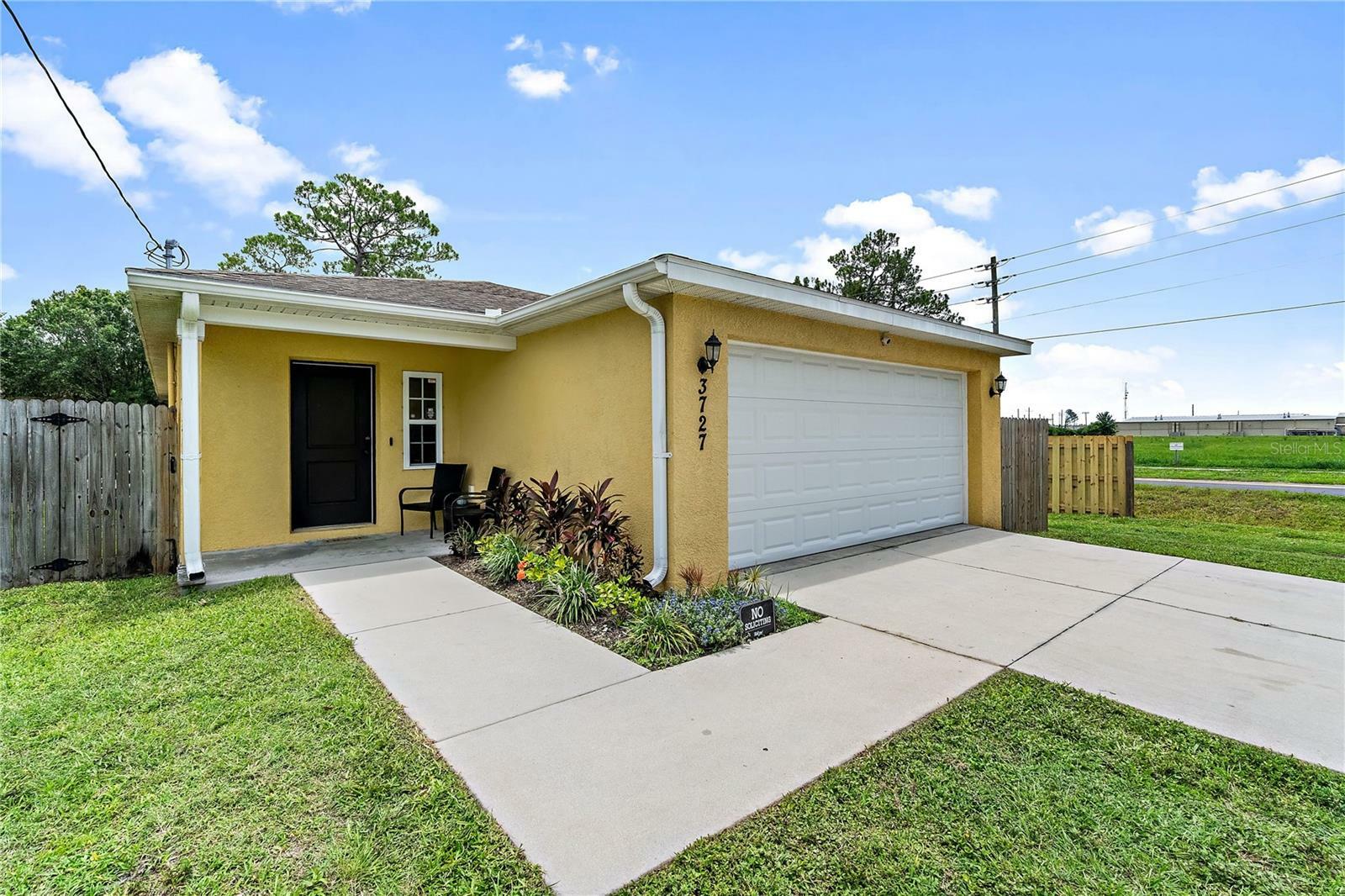 Property Photo:  3727 20th Street E  FL 34208 