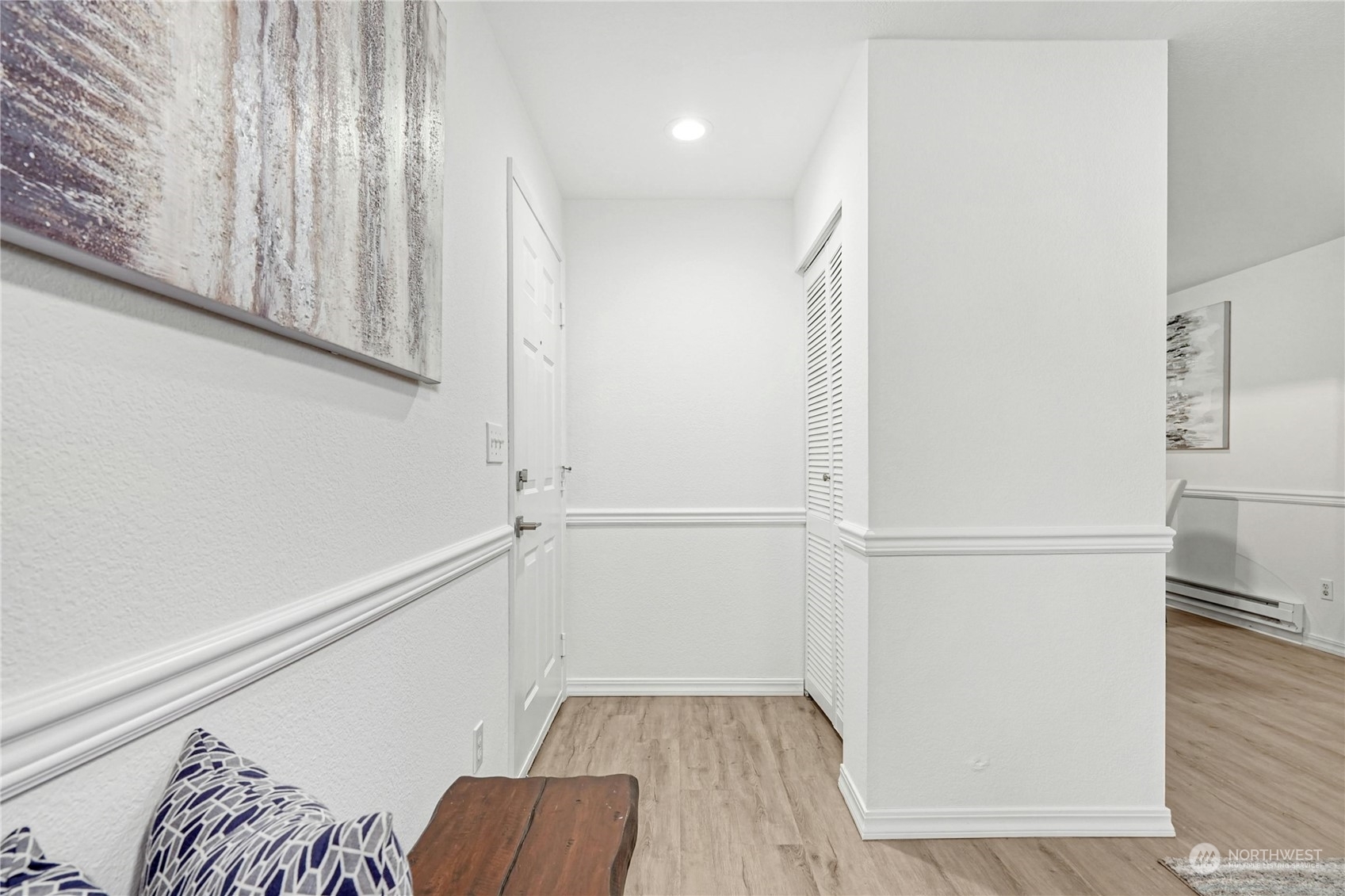 Property Photo: 4106 Factoria Boulevard SE 114 WA 98006
