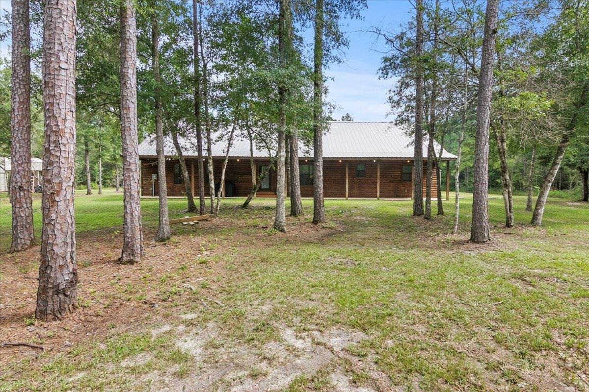 Property Photo:  1100 County Road 784  TX 77612 