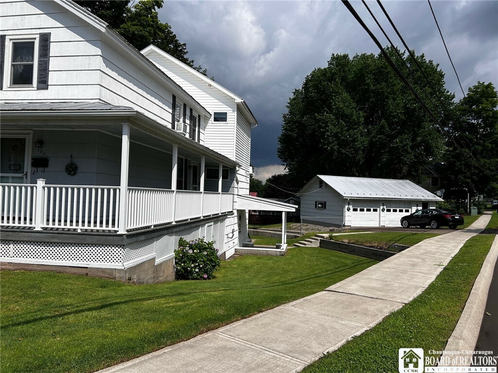 133 E Pearl Street  Wellsville NY 14895 photo