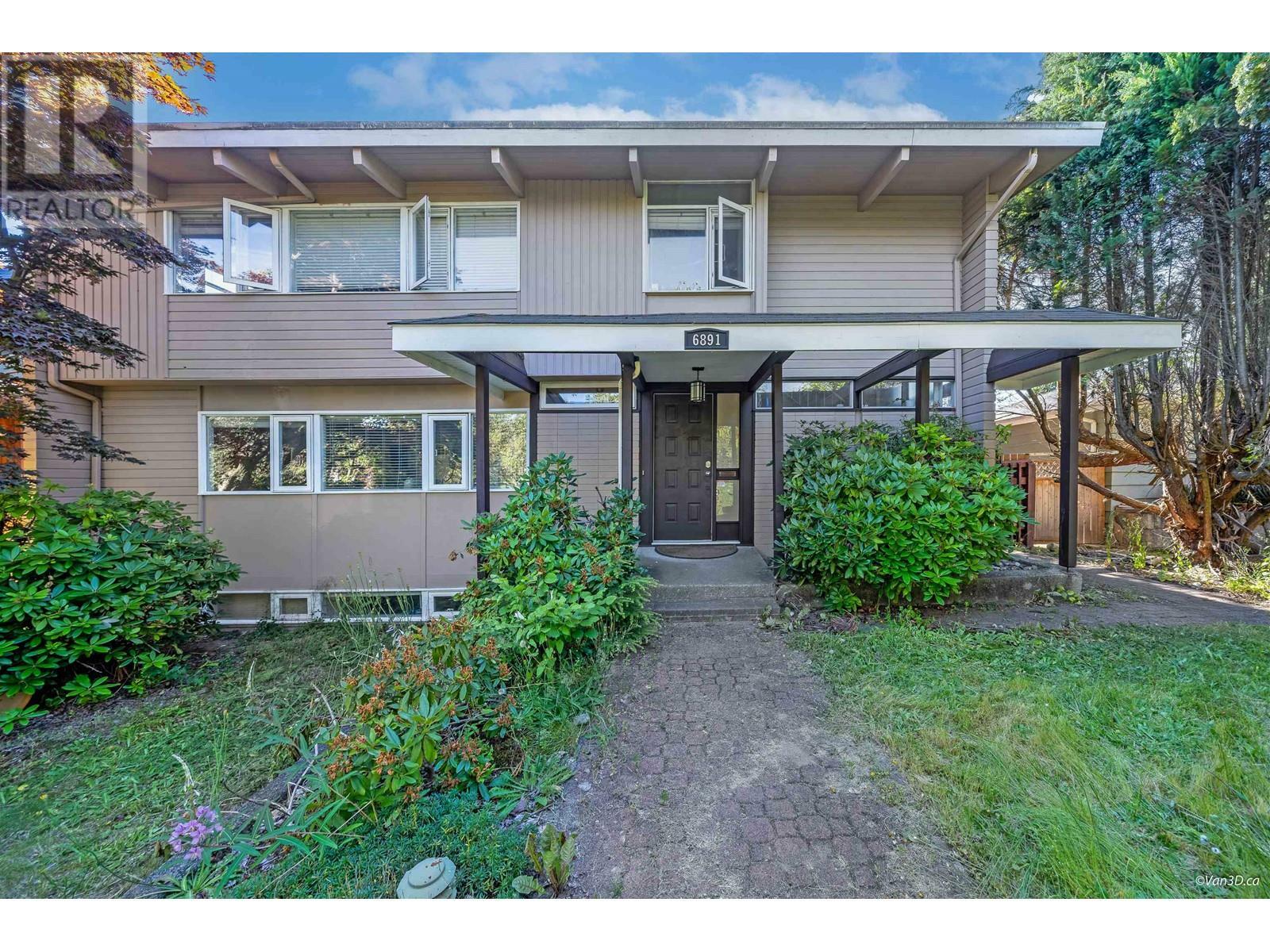 Property Photo:  6891 Heather Street  BC V6P 3P5 