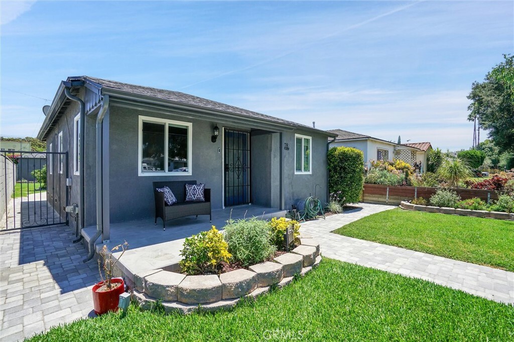 2078 Daisy Avenue  Long Beach CA 90806 photo