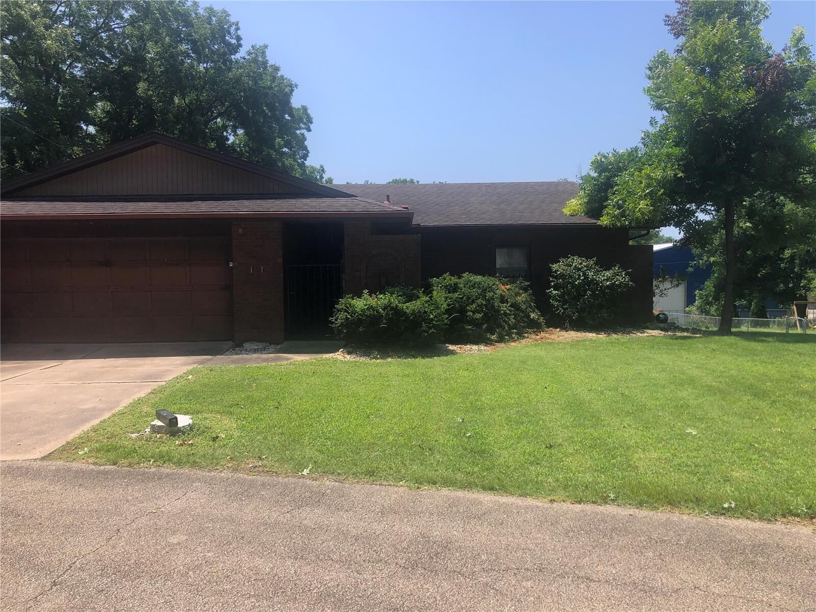 Property Photo: 121 E Holly Street MO 63780