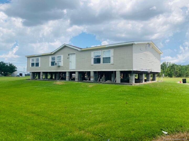 107 Nicci Lane  Lake Charles LA 70607 photo