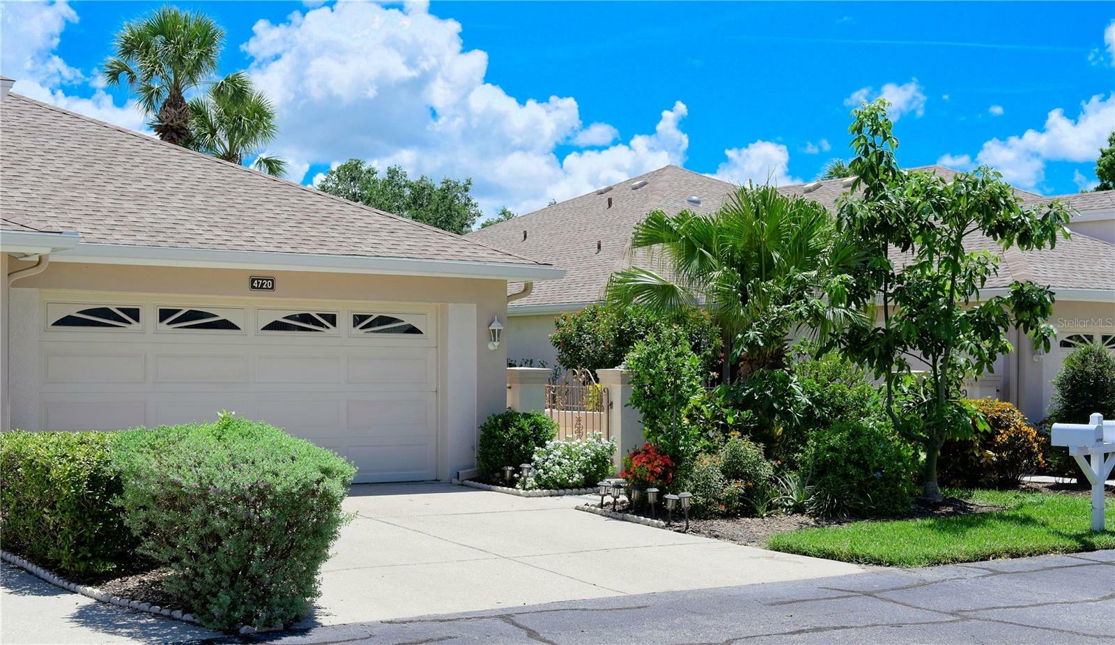 Property Photo:  4720 Sand Trap Street Circle E  FL 34203 