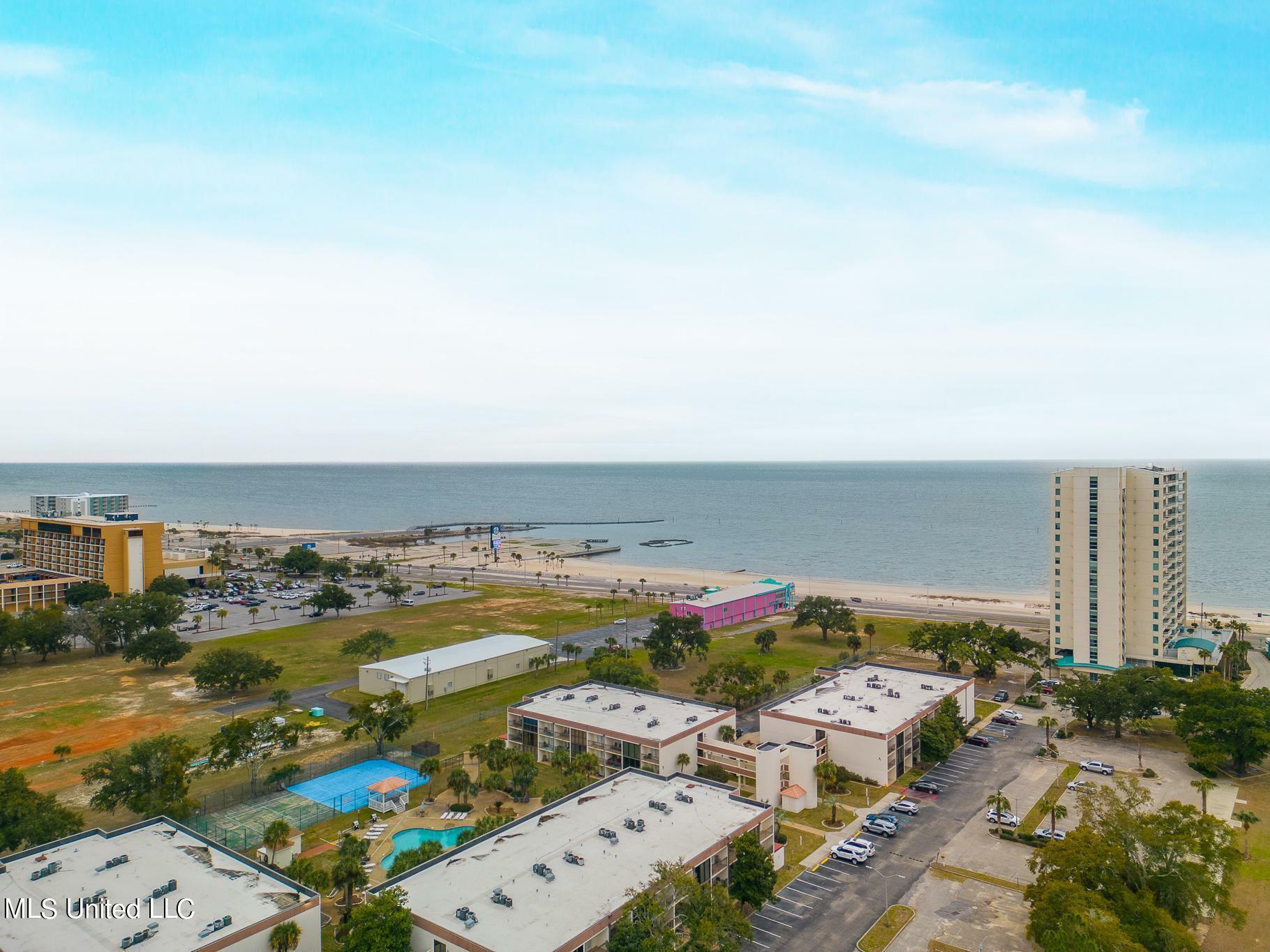 Property Photo:  2046 Beach Boulevard  MS 39531 