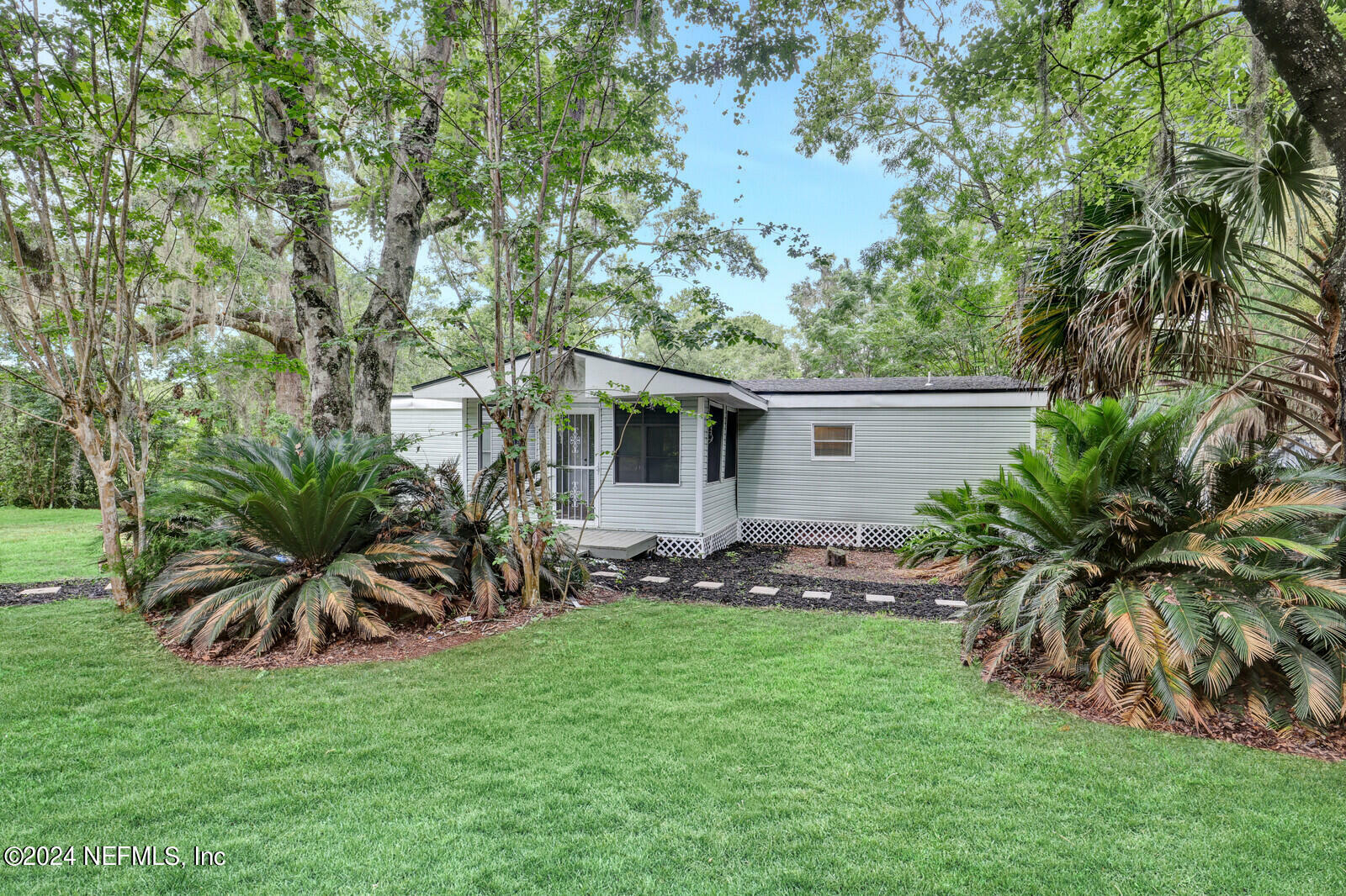 Property Photo:  5350 Widgeon Court  FL 32068 