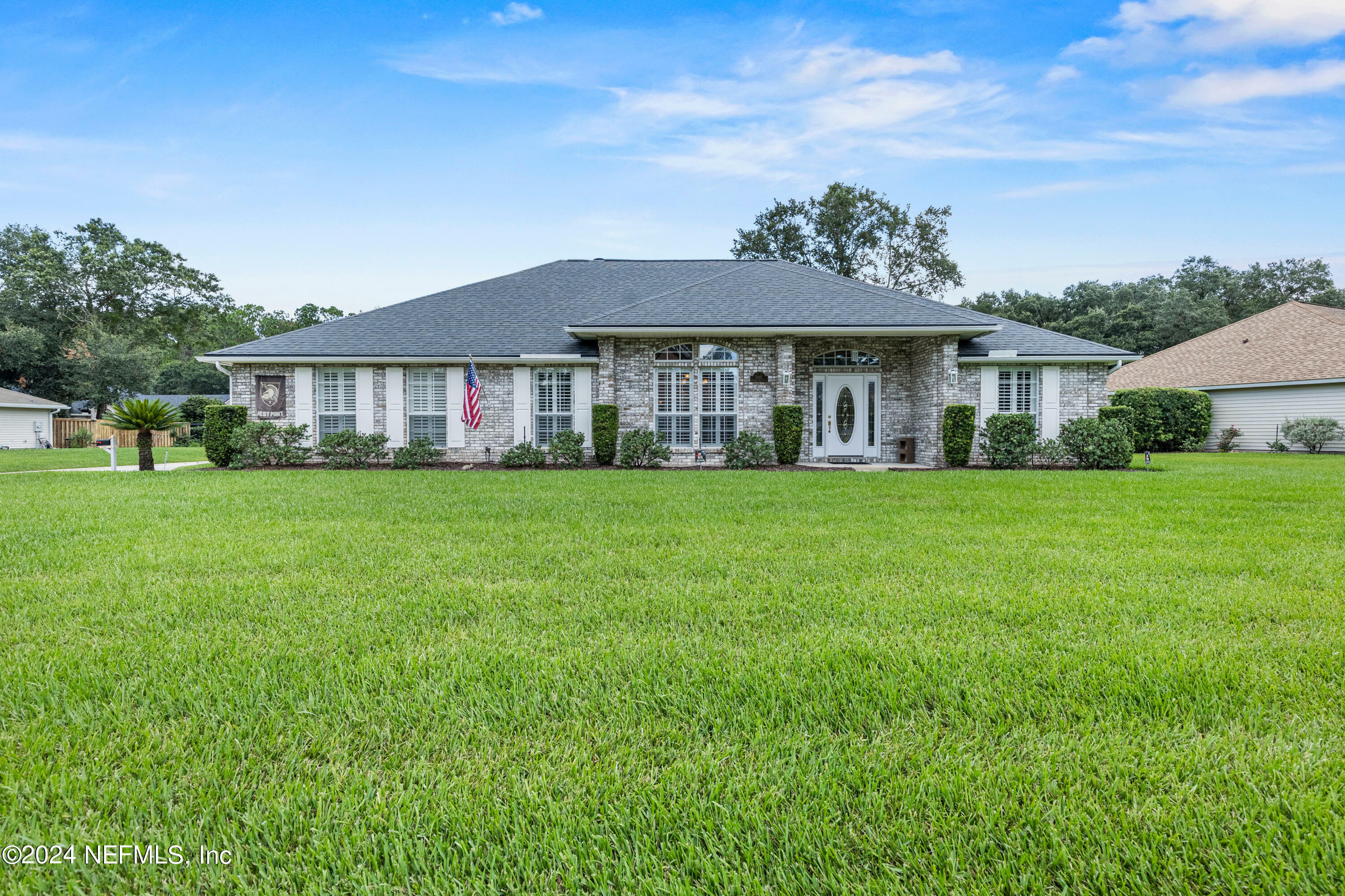 Property Photo:  1041 Flora Parke Drive  FL 32259 