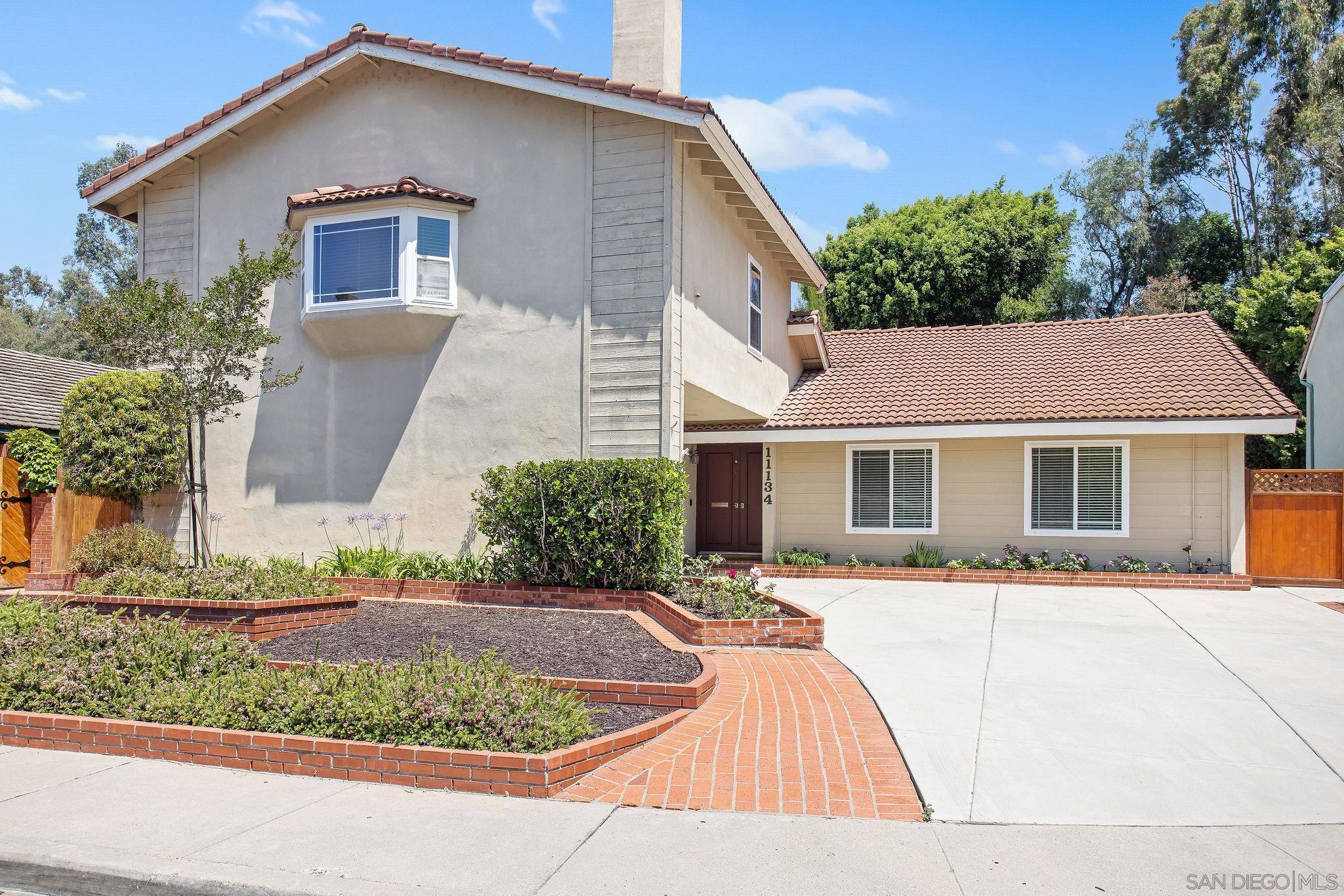 Property Photo: 11134 Saunders Ct CA 92131