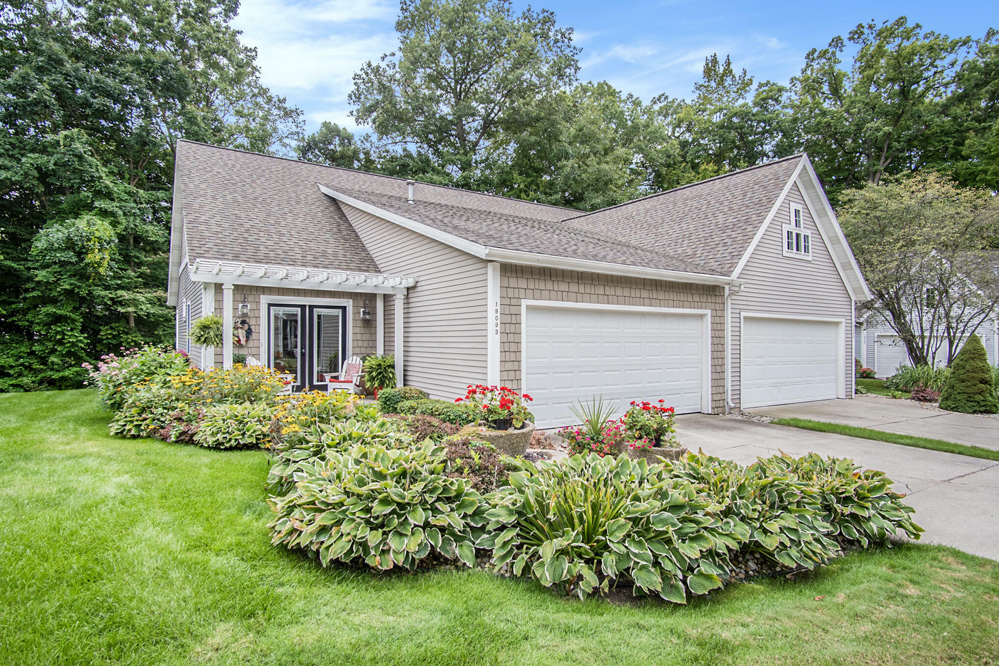 Property Photo:  19093 Gildner Creek Court  MI 49456 