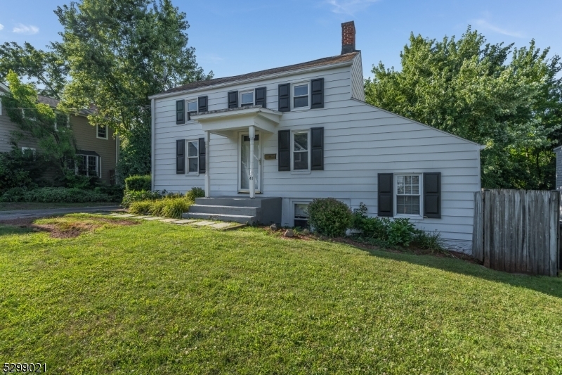 Property Photo:  41 Capner St  NJ 08822 