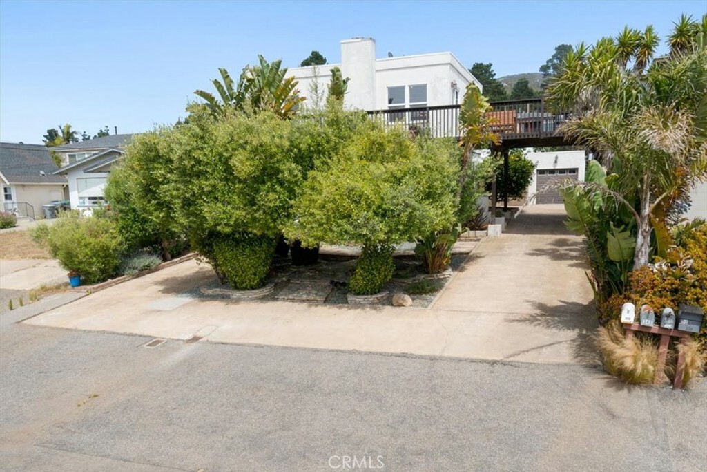 Property Photo:  340 Kings Avenue  CA 93442 