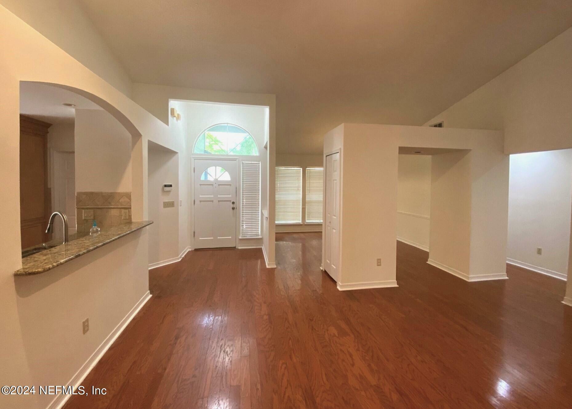 Property Photo:  8070 Dickie Drive  FL 32216 