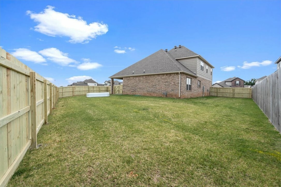 Property Photo:  1415 Canal Street  AR 72745 