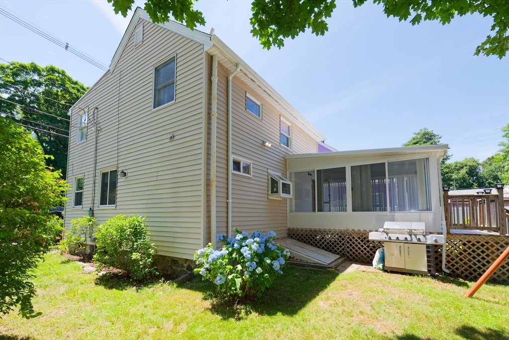 Property Photo:  275 Central Street  MA 01749 