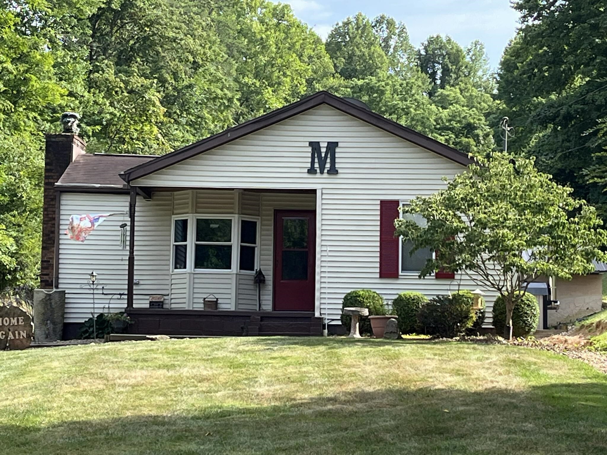 Property Photo:  1505 Newmans Branch Rd Wv-1  WV 25541 