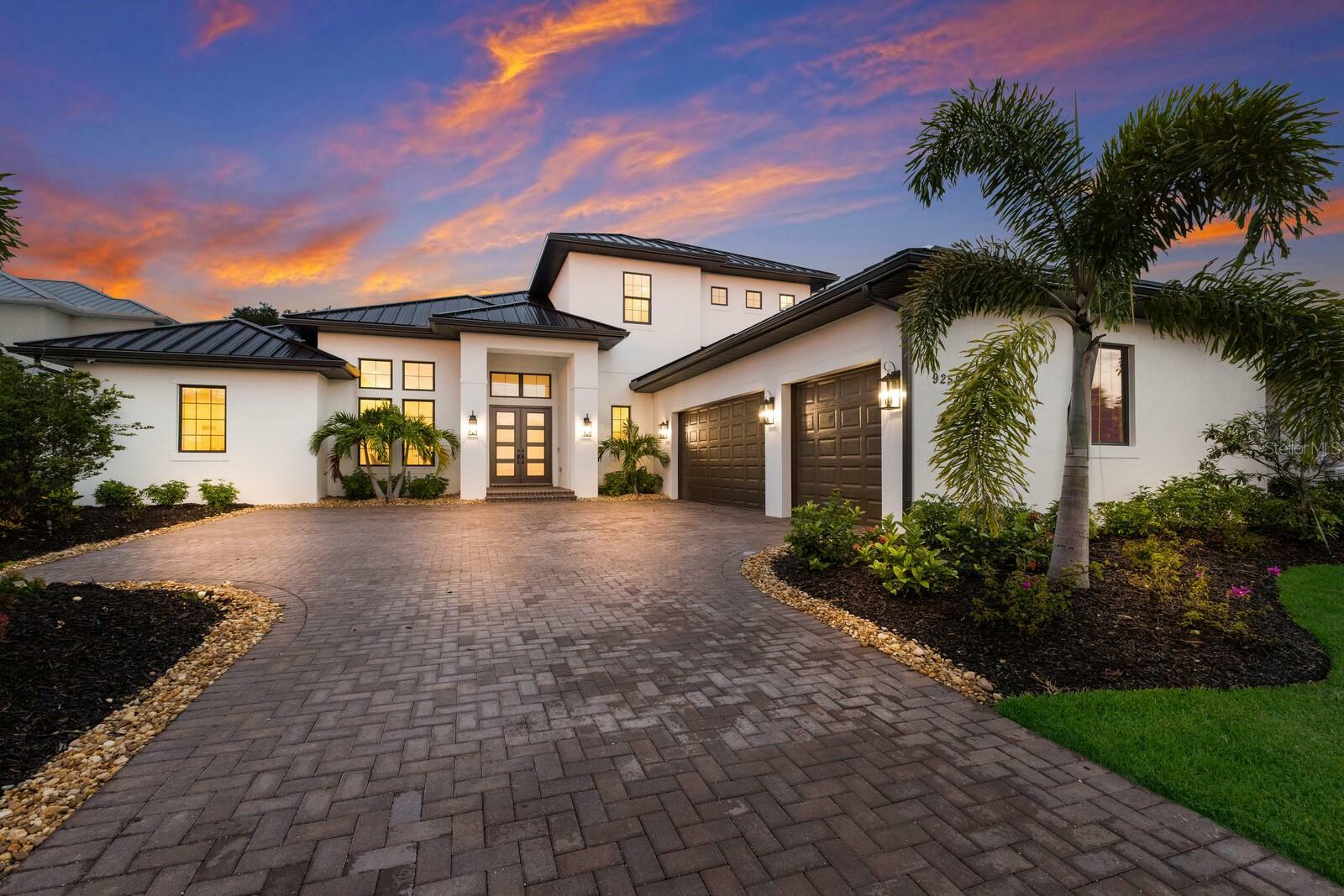 Property Photo:  9252 Starry Night Avenue  FL 34241 