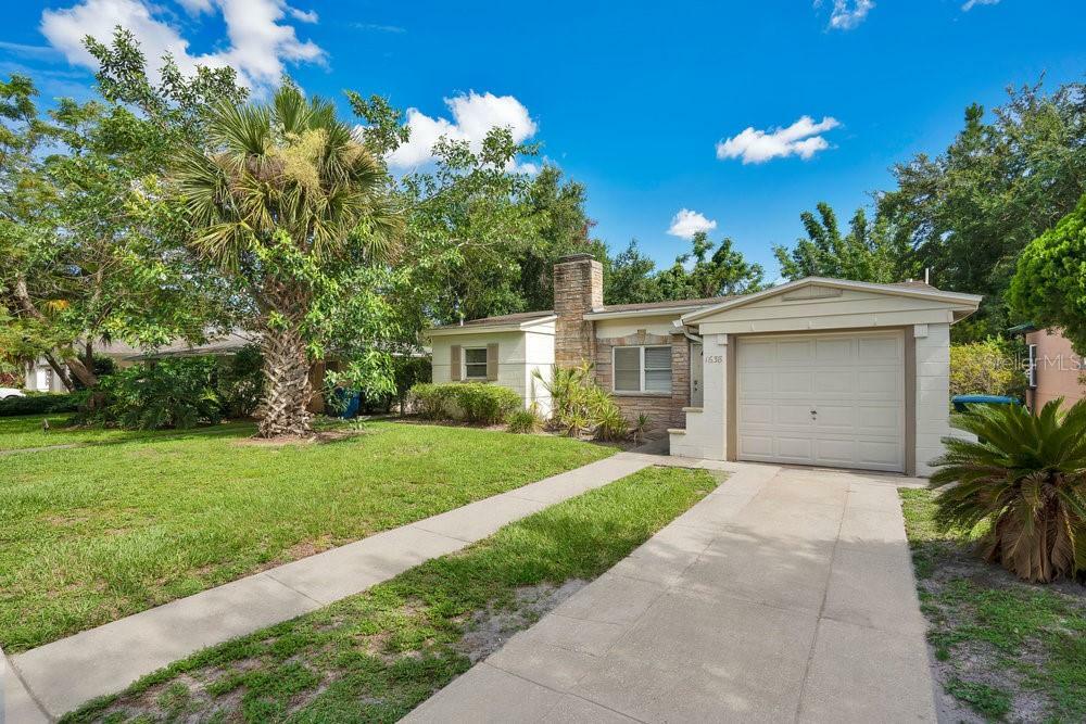 Property Photo:  1638 Berkshire Avenue  FL 32789 