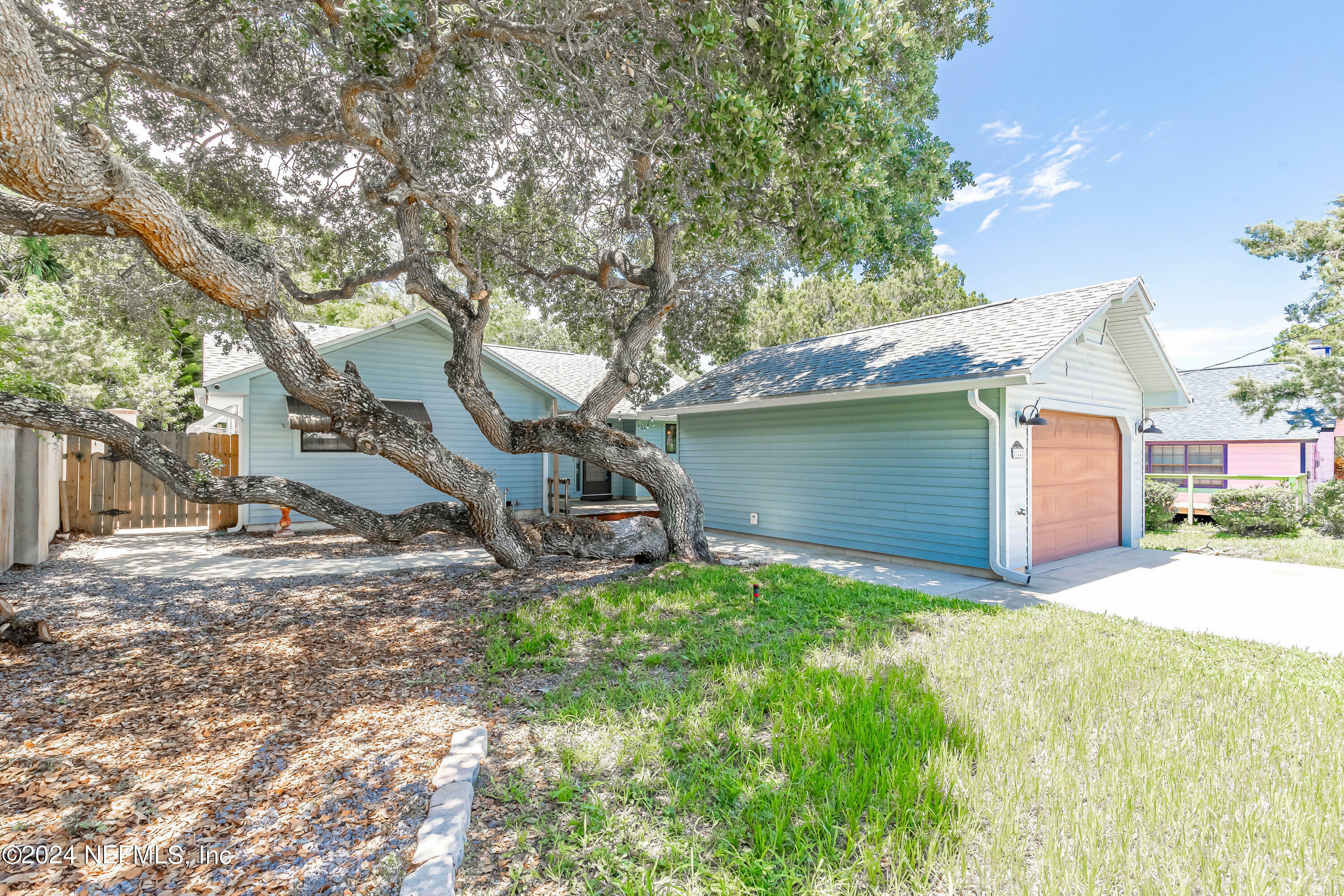 Property Photo:  622 Old Beach Road  FL 32080 