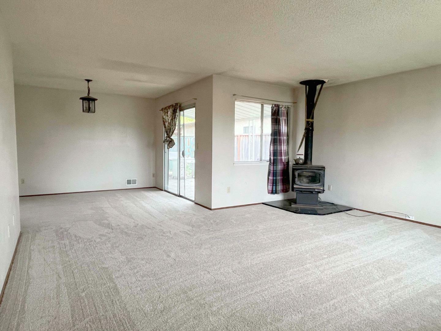 Property Photo:  513 Tuttle Avenue  CA 95076 