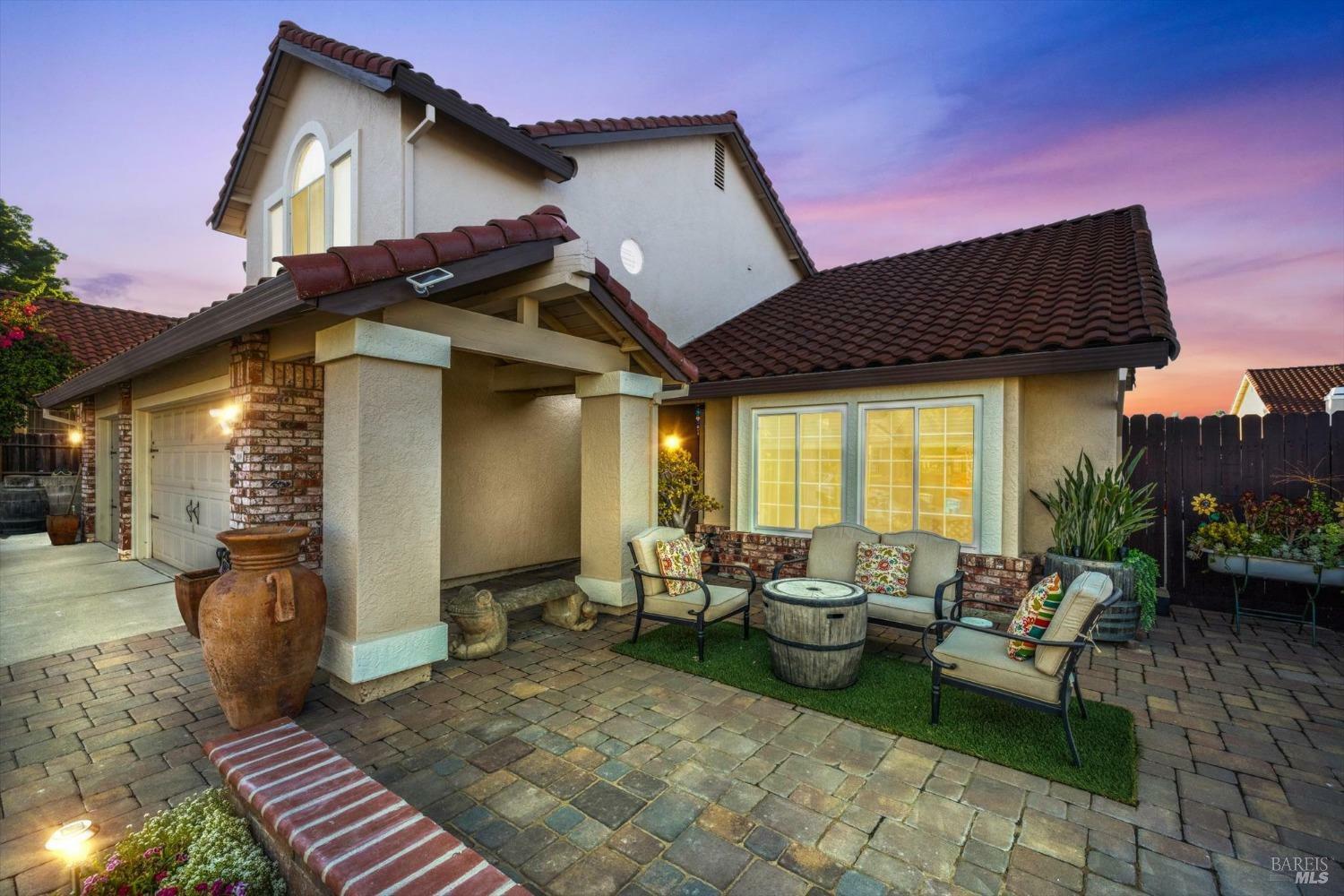 Property Photo:  818 Wethersfield Drive  CA 95688 