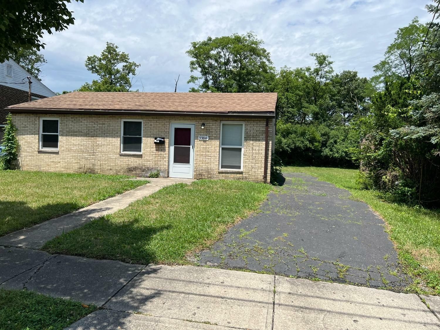 Property Photo: 3384 Ninann Court OH 45211