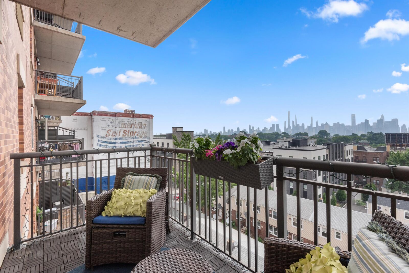 Property Photo:  3312 Hudson Ave 5D  NJ 07087 