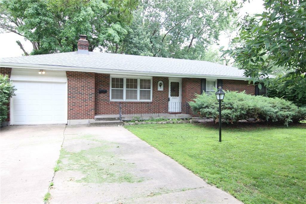 Property Photo: 9907 W 55th Street KS 66203