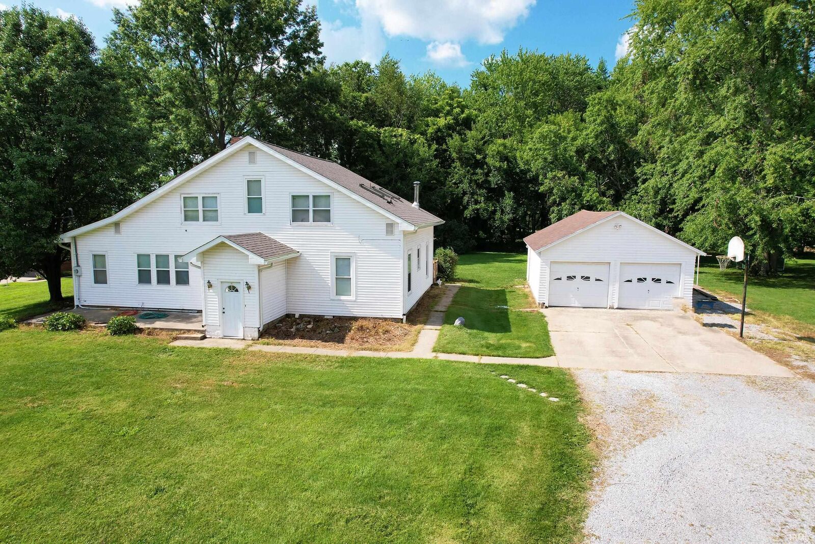 Property Photo: 114 Greenview Avenue IL 62863