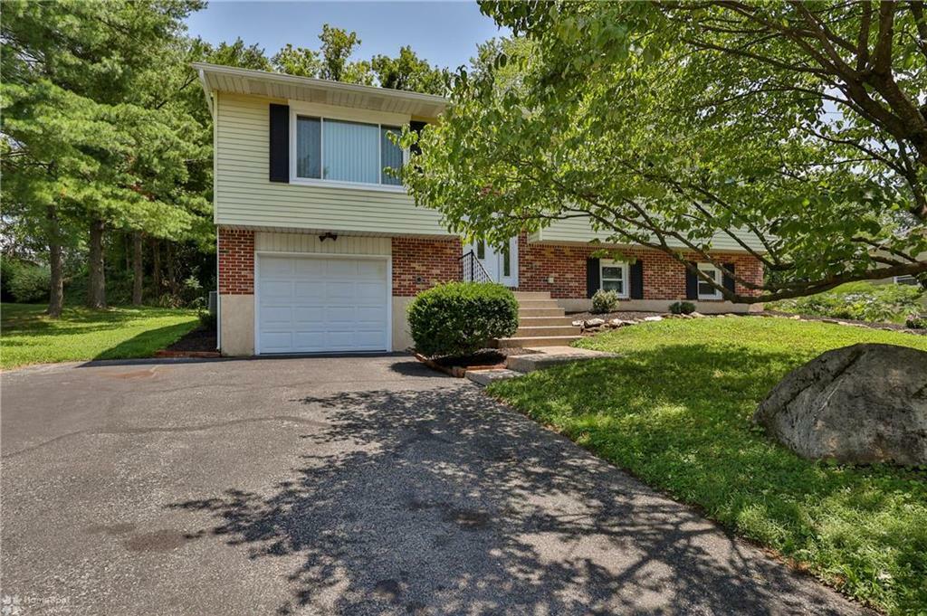 Property Photo:  635 Beechwood Street  PA 18049 