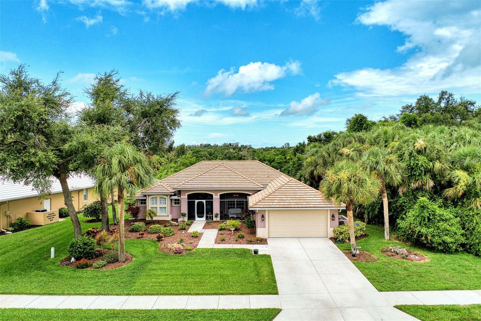 Property Photo:  498 Lake Of The Woods Drive  FL 34293 