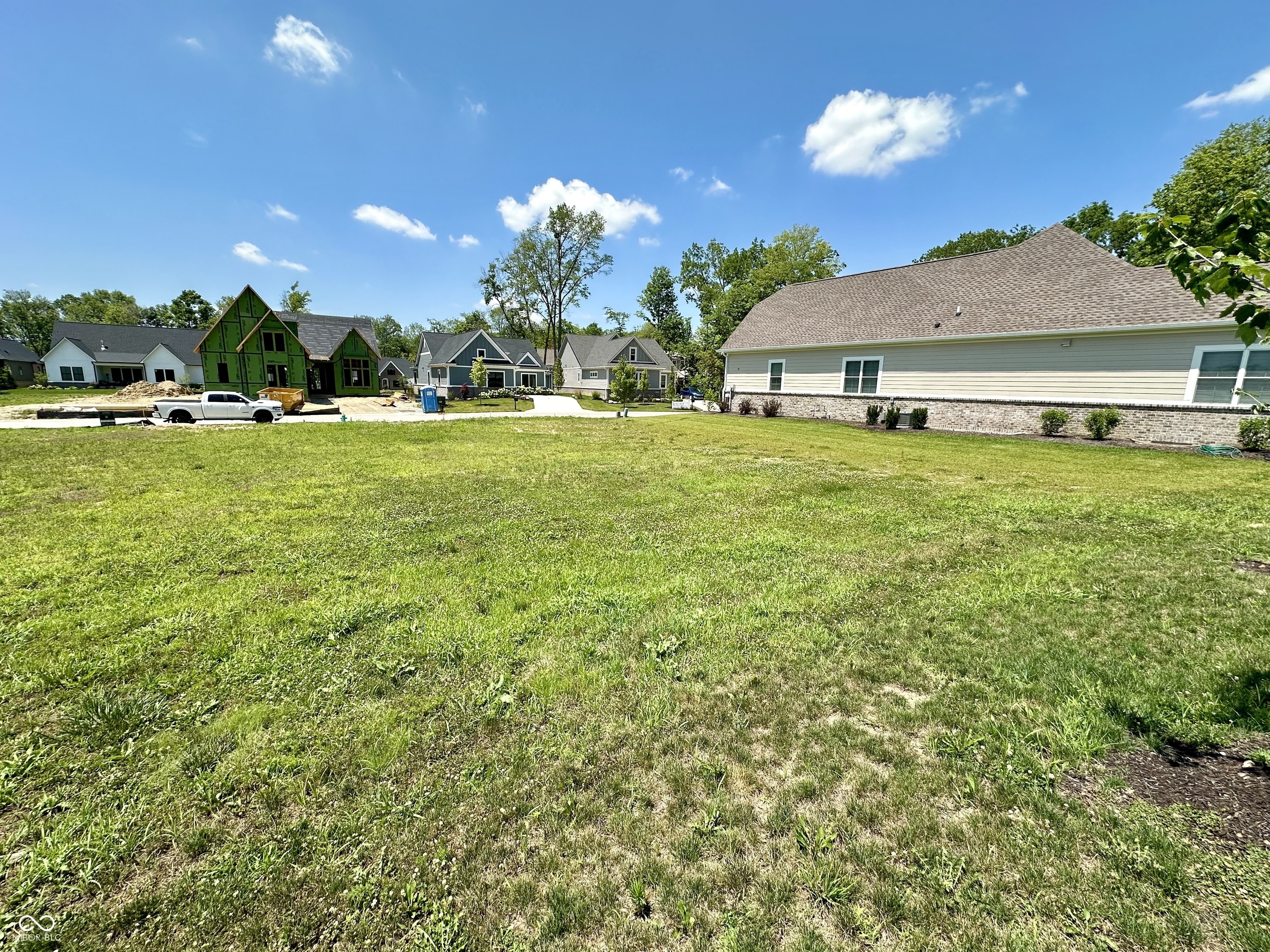 Property Photo:  4155 Hartswick Court  IN 46077 