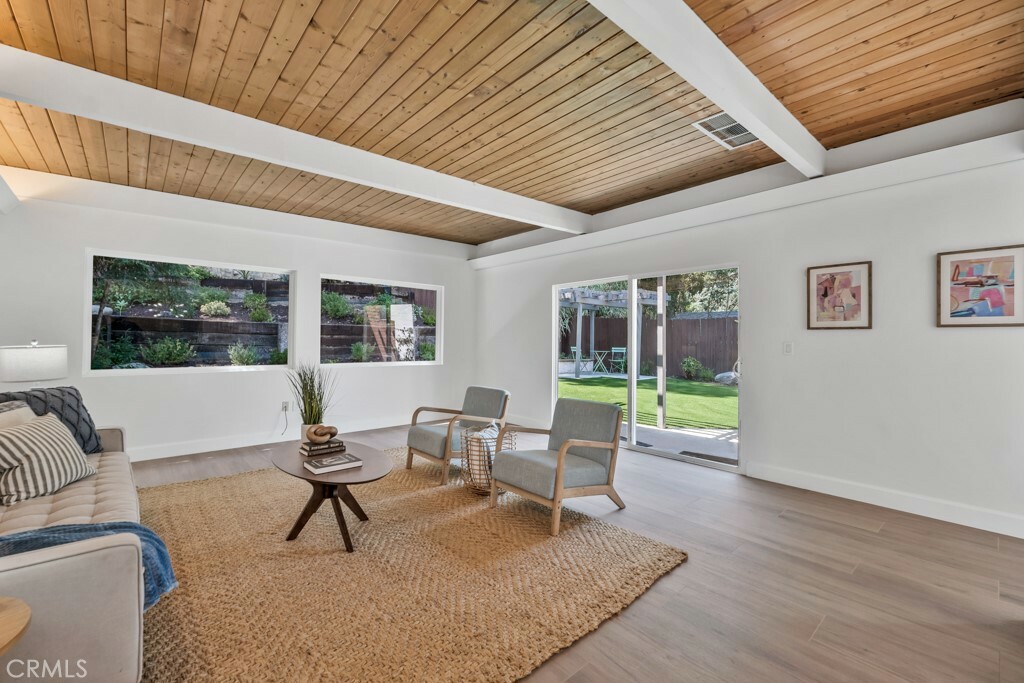 Property Photo:  4277 Canoga Avenue  CA 91364 